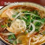 C&ocirc; Hương - B&uacute;n B&ograve; Huế